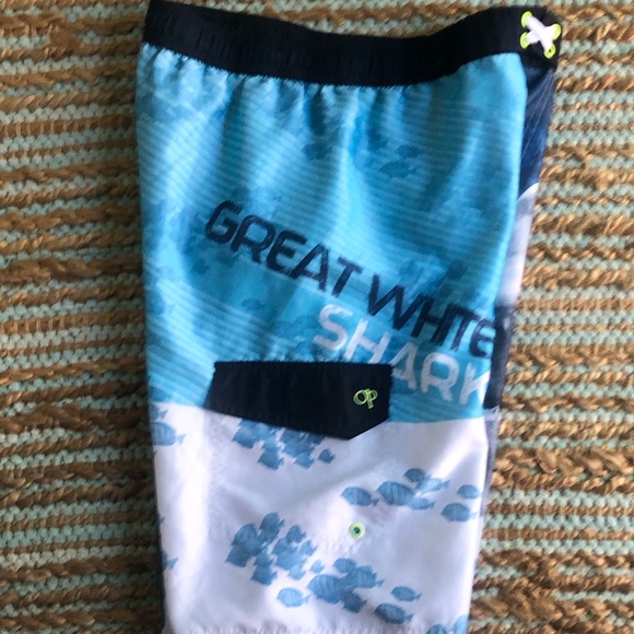 OP Great White Shark Blue Board Shorts 14/16 - Picture 1 of 5